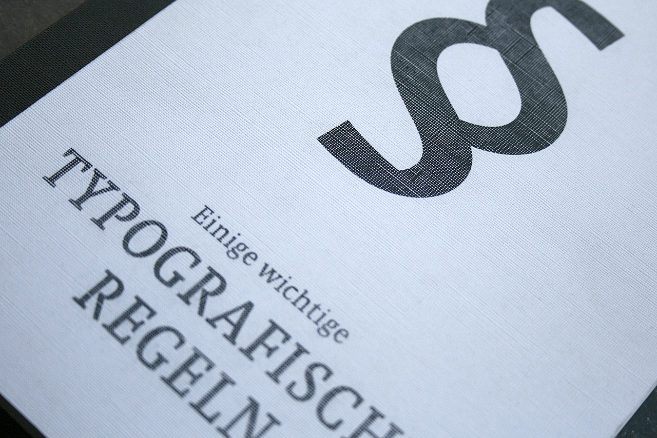 Buch Fotos Typografische Regeln